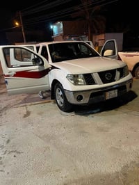 نيسان نيفارا • ٢٠١٣ • رقم بصره مميز