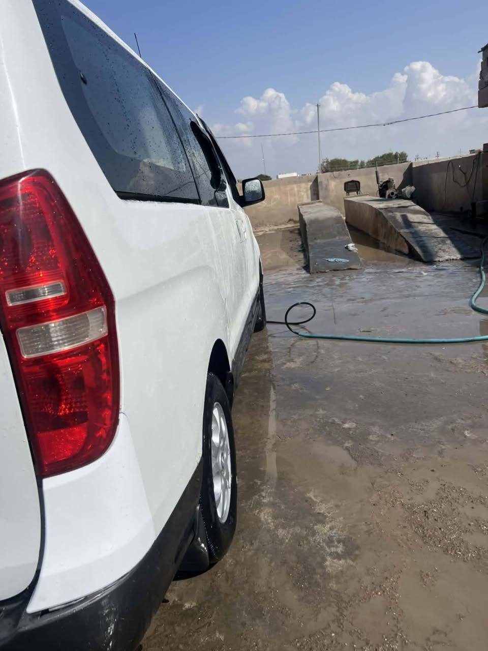 سلام عليكم استاركس لبيع 2009رقم كركوك سياره جاهزه رقم صاحب سيارة ***********
