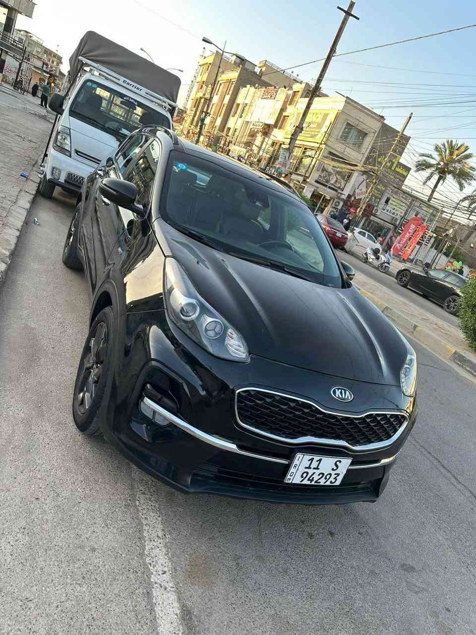 كيا سبورتج 2020 فئة ال S
رقم بغداد ماشية 78 ميل
فول مواصفات عدا البصمة
بانوراما
كشنات جلد
تدفئة بلكشنات 
وضعيات قيادة
فور وريل
رادار جانبي
رادار امامي
كامره دوراة
نقطة عمياء
شاشة كبيرة
حساسات
دركة سبورت
ويل اسود بلادي 
تحديد مسار
وباقي مواصفات الS 
محرك 2400
السيارة مكفولة ماعدا حادثها بنيد وجاملغ
حدادية كير محرك بلادي 
السعر 140
مكانها كربلاء 
للتواصل *********** كربلاء, العراق
