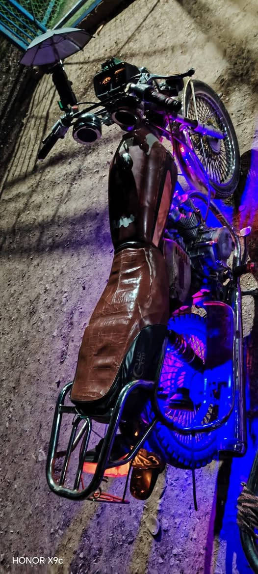 ماطور بارت عيتاني اربعه كير 4 واير منيه شغاله كامل اشاير   السعر
325 بي مجال[***********
