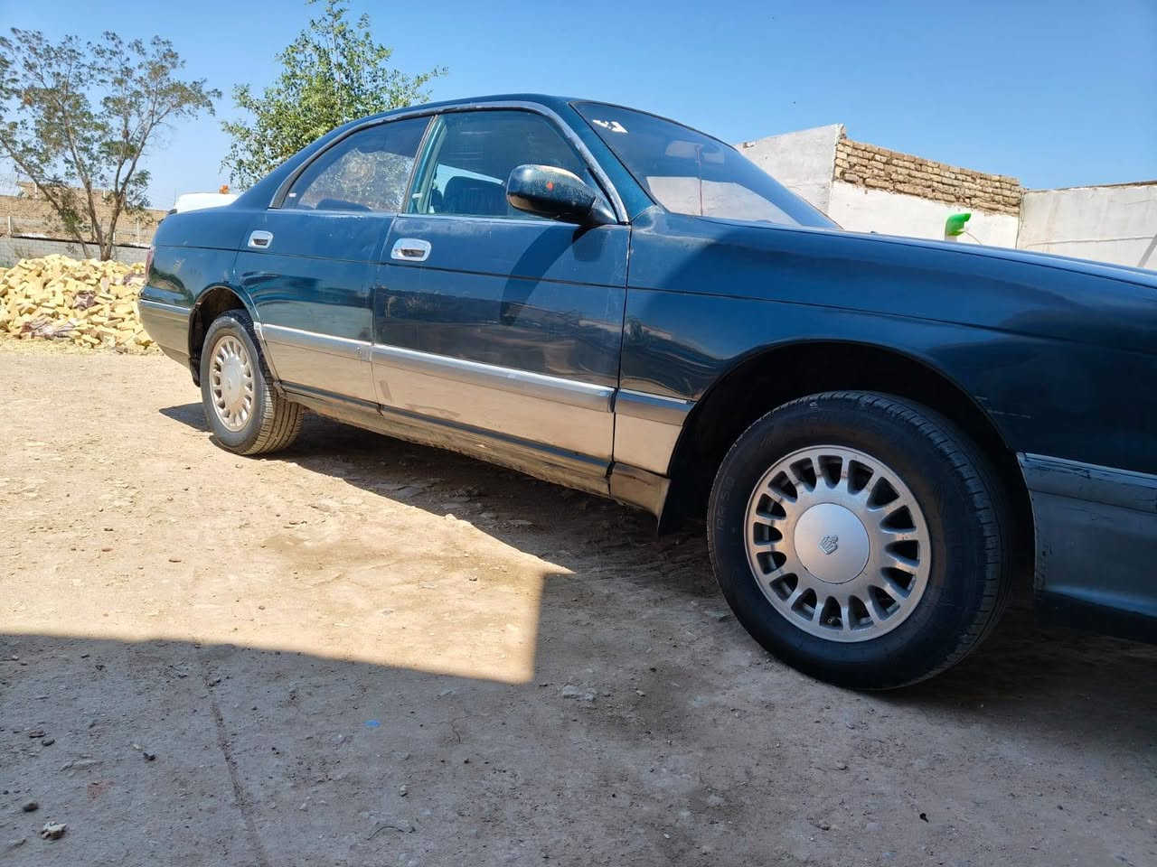 بطه البيع موديل 93 تخم تاير كير ستوه شاده مكينه 3000مكفوله من الضربه والكص والنقل سنويه ال 29 السعر 45 وبيه مجال ***********
