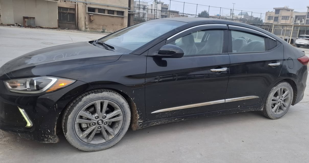 سلام عليكم النترا2018كير ومحرك وحدادية كفالة تخم تاير جديد مال جناي جاهزه الاخير تبريد ثلج ⛄️ بيها3قطع صبغ فقط رقم  شمالي سليمانية 
السعر125 بيهه مجال لشراي 
الاتصال***********
مامتواجد على الفيس  👆👆
مواصفات السياره 
شاشه كبيرة
تحكم استيرن 
كامره
3انضمه قياده
