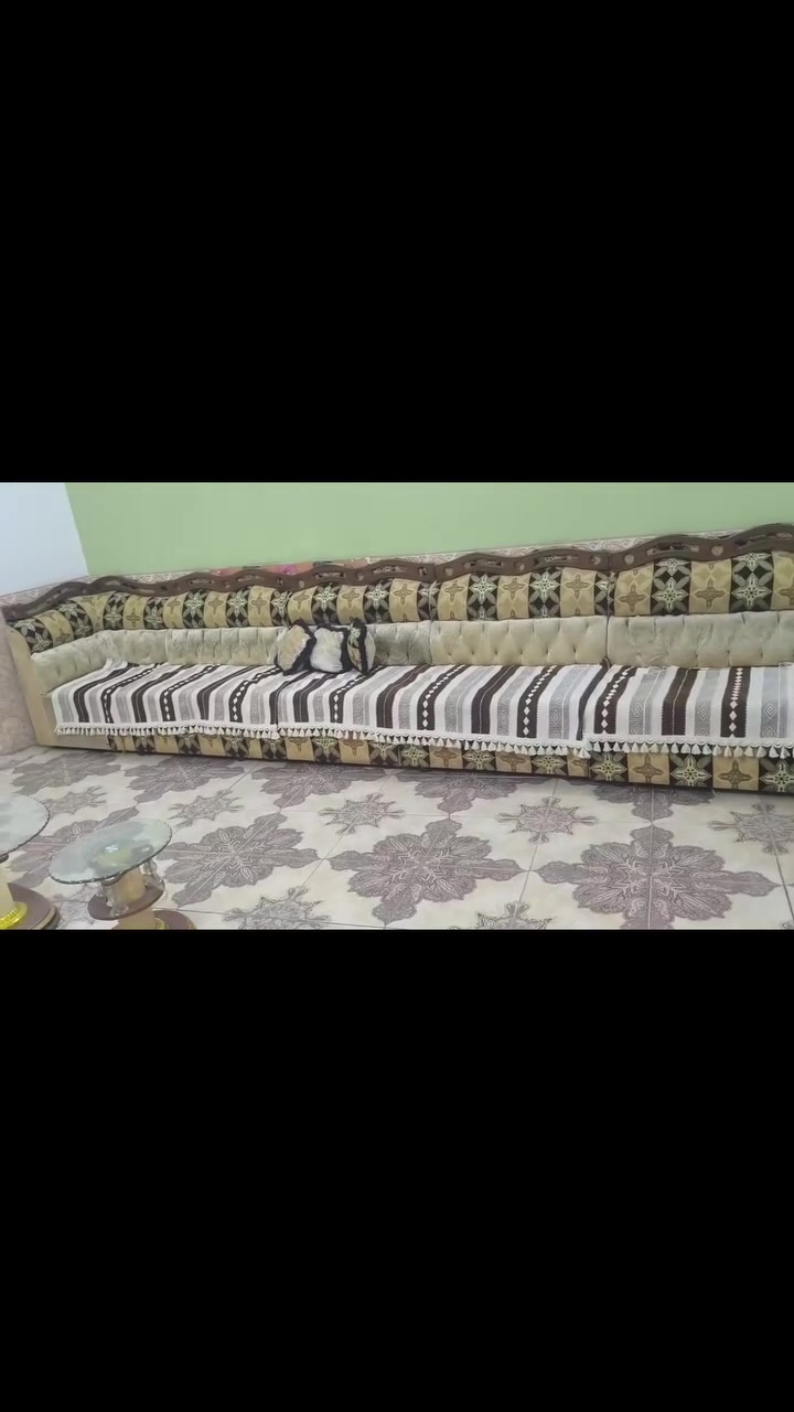 السلام عليكم
ديوان مستعمل نسبة 100/75 يحتوي على 18 مقعد وطبلتين مالاته خشب بلونه العنوان بابل / حله طهمازيه
السعر 150 الف


**إذا كنت صاحب هذا الإعلان وتريد حذفه لأي سبب، رجاءا أرسل رسالة إلى الدعم الفني**
