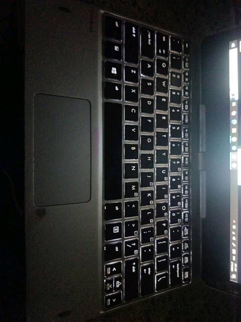 لابتوت 2×1 يتحول ايباد
لوحة كيبورد مضيئة

البلديات بغداد 
Hp EliteBook Revolve 810 G3
 i5