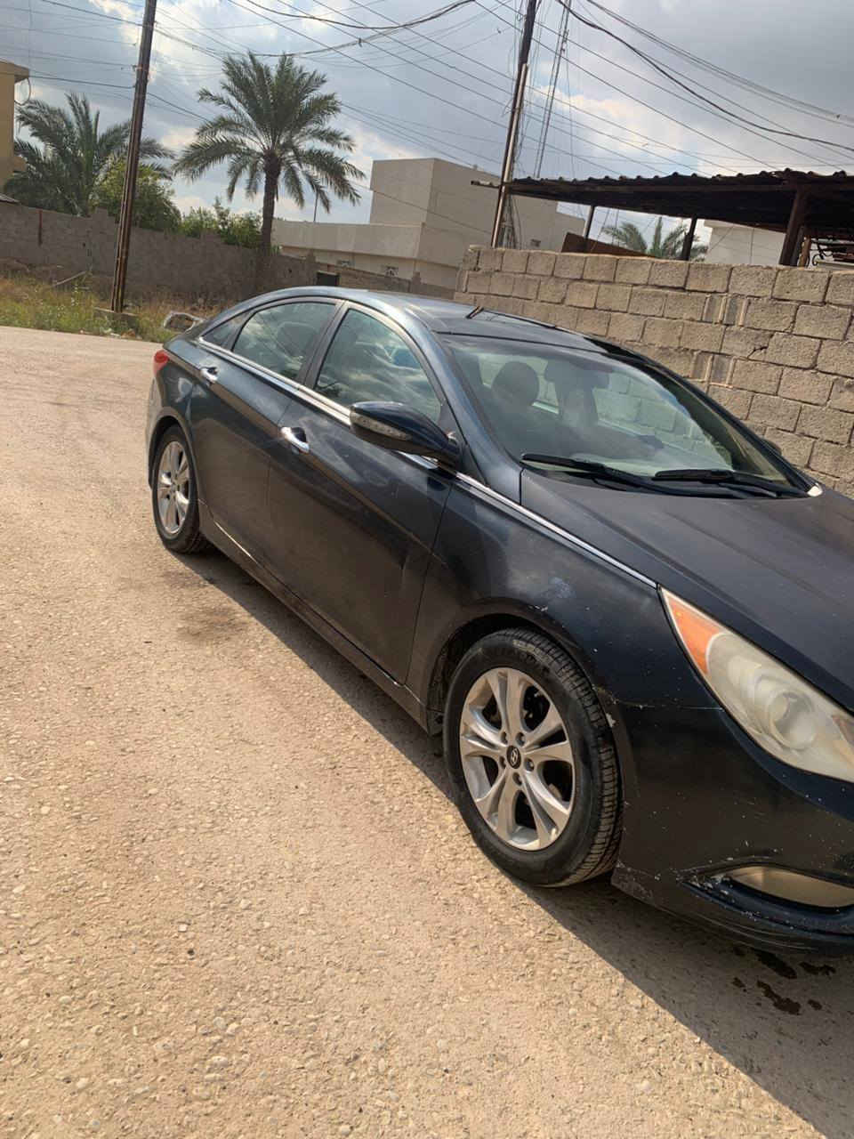 سوناتا2013 بغداد باسمي سنويه 27 سقف بانوراما تدفئة كشنات تخم تاير جديد محرك 2600السيارة لبل واحد عدا البنيد امبدل رقم الالماني السعر 99 ورقة للتواصل ***********
