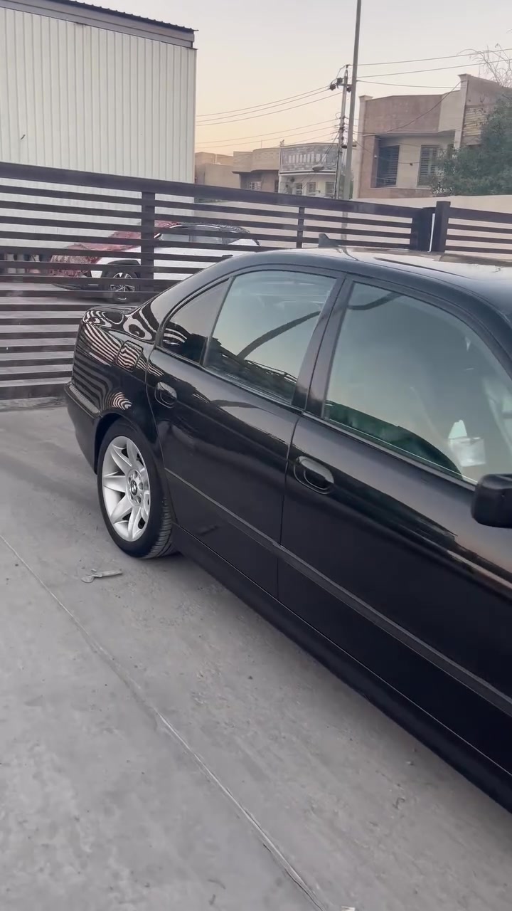 السلام عليكم البيع أو المراوس BMWدبليو صقر موديل 2000دبل فانوس 528مصبوغة حزام الجمالية كير محرك صدر تبريد تخم تاير 4جامات كهرباء مراية كهرباء سلايت كهرباء حساس امامي خلفي صاج ملكي دعاميات M سيدي جنجر كامرة خلفية تبريد ثلج حماوة ثابتة ريمونت سنوية رقم أربيل 29جاهزة مابيهة اي نقص مكان السيارة بغداد العامرية /***********///***********////السعر 96وبية مجال بصيط الرقام بيهة واتساب
