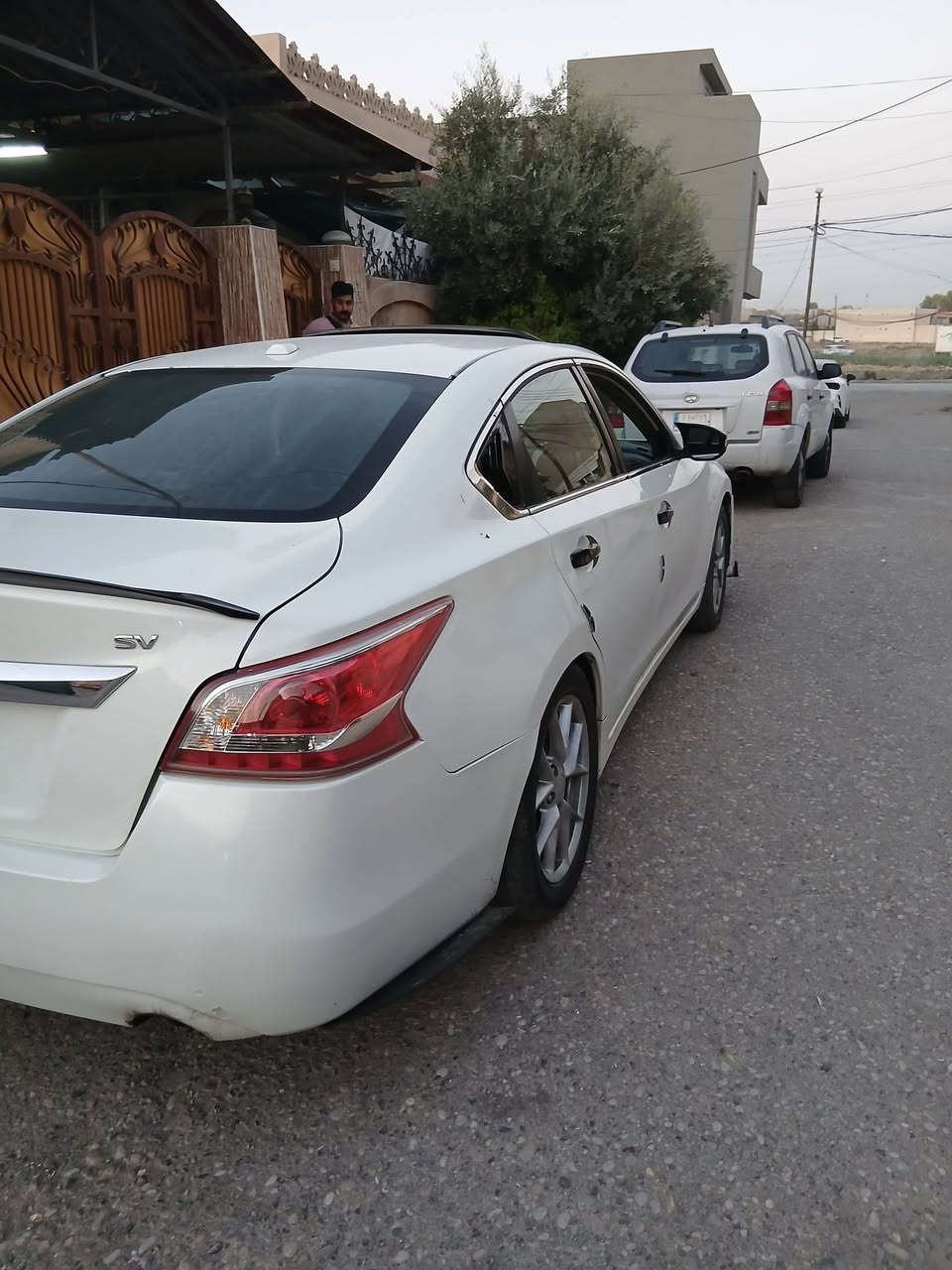 نيسان التيما 2013 وراد امريكي  بيها ٤ قطع ونص  . بصمه سلايت تحكمات ستيرن abs كروز سرعه كامره كشن كهربائي تبريد تدفئه  فول مواصفات كير محرك شرط عليها غرامه ١٣ ورقه شرط التحويل السعر 95$ جاهزه سياره ... ***********
