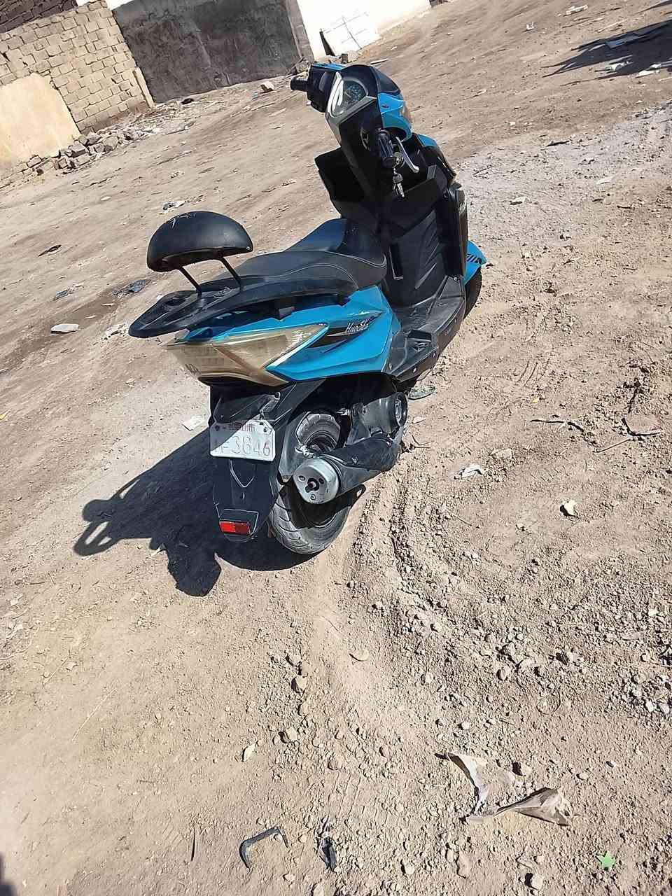 دراجه للبيع مكفوله
مكينه مامفتوحه كهربائيات  شغالا  
دراجه مكفوله كلها
  ***********
