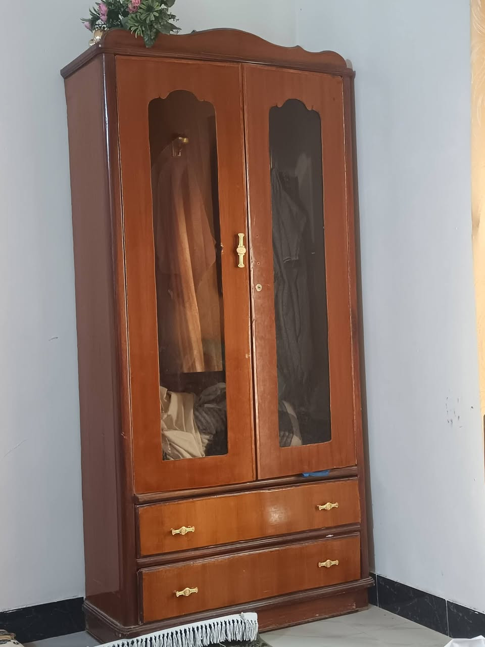 السلام عليكم
السعر كلهن 150 الف وبيهن مجال عنوان الرمادي شارع 40 
***********
