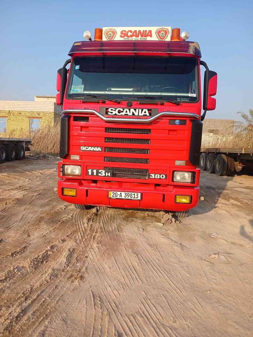 السلام عليكم سكانية راس تريله فلات  ذات جوانب متحركة سيارة جديدة او جاهزة من كلشي تخم تاير محرك جديد ١١٣ حجم ٨٨ سيارة جاهزه رقم نكليزي ديالى بسمي ثلاث لوحات السعر( ١٦٠$)بيهة مجال قليل للشراي للستفسار)(***********)(***********)
