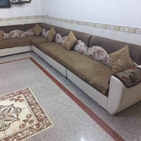 ديوان • ١٠مقاعد • نضيف