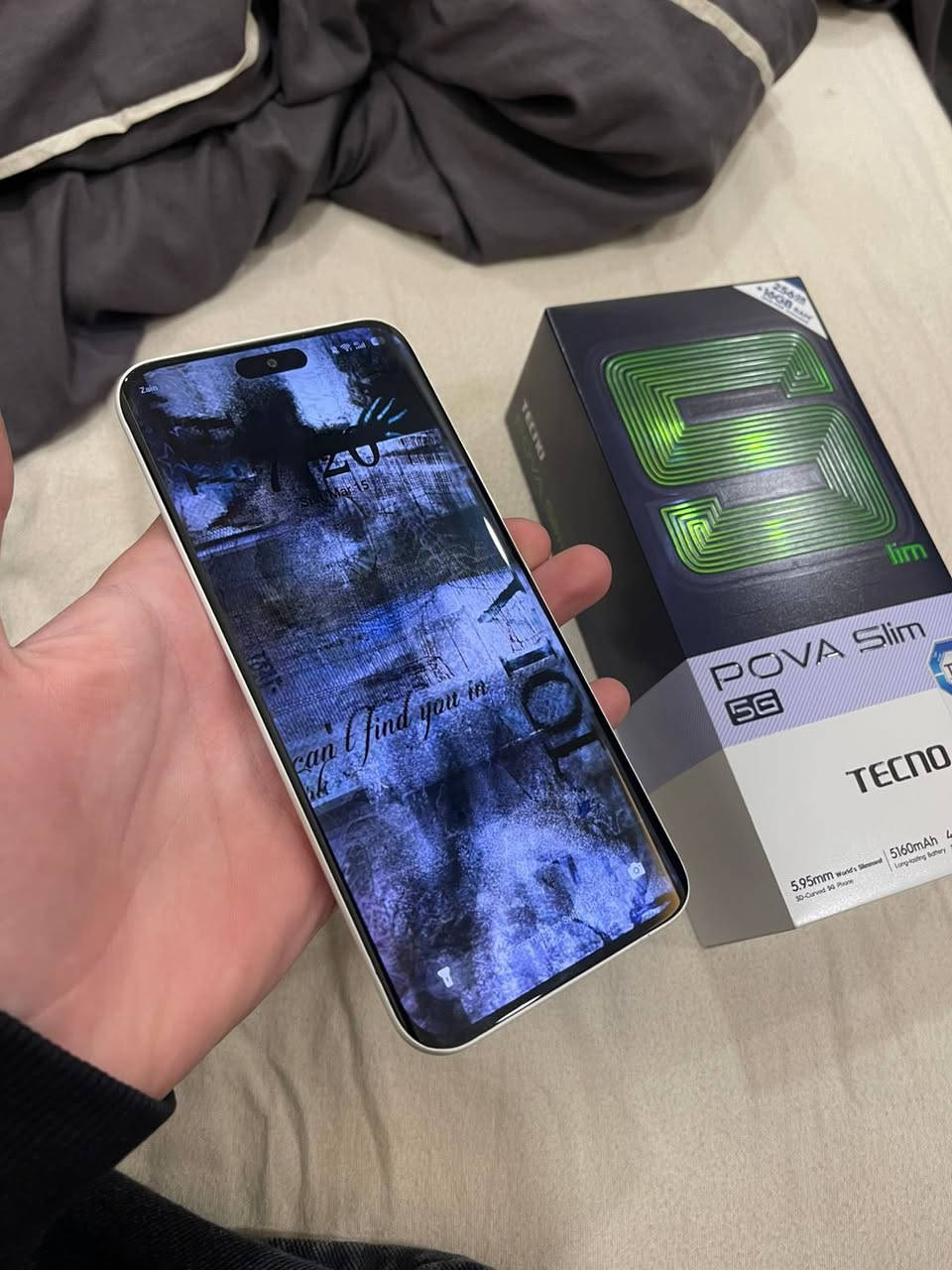 🔥 موبايل TECNO POVA Slim 5G (256GB)، ذاكرة 256GB مع رام 8GB (توصّل افتراضي)، معالج MediaTek Dimensity 6400 5G، شاشة AMOLED بحجم 6.78 إنچ بدقة عالية و144Hz، كاميرا خلفية 50MP وأمامية 13MP، بطارية 5160mAh تدعم شحن سريع 45W، تصميم نحيف وخفيف جداً، بصمة داخل الشاشة + NFC وDolby Atmos، مناسب للألعاب والاستخدام الثقيل 🚀


**إذا كنت صاحب هذا الإعلان وتريد حذفه لأي سبب، رجاءا أرسل رسالة إلى الدعم الفني**