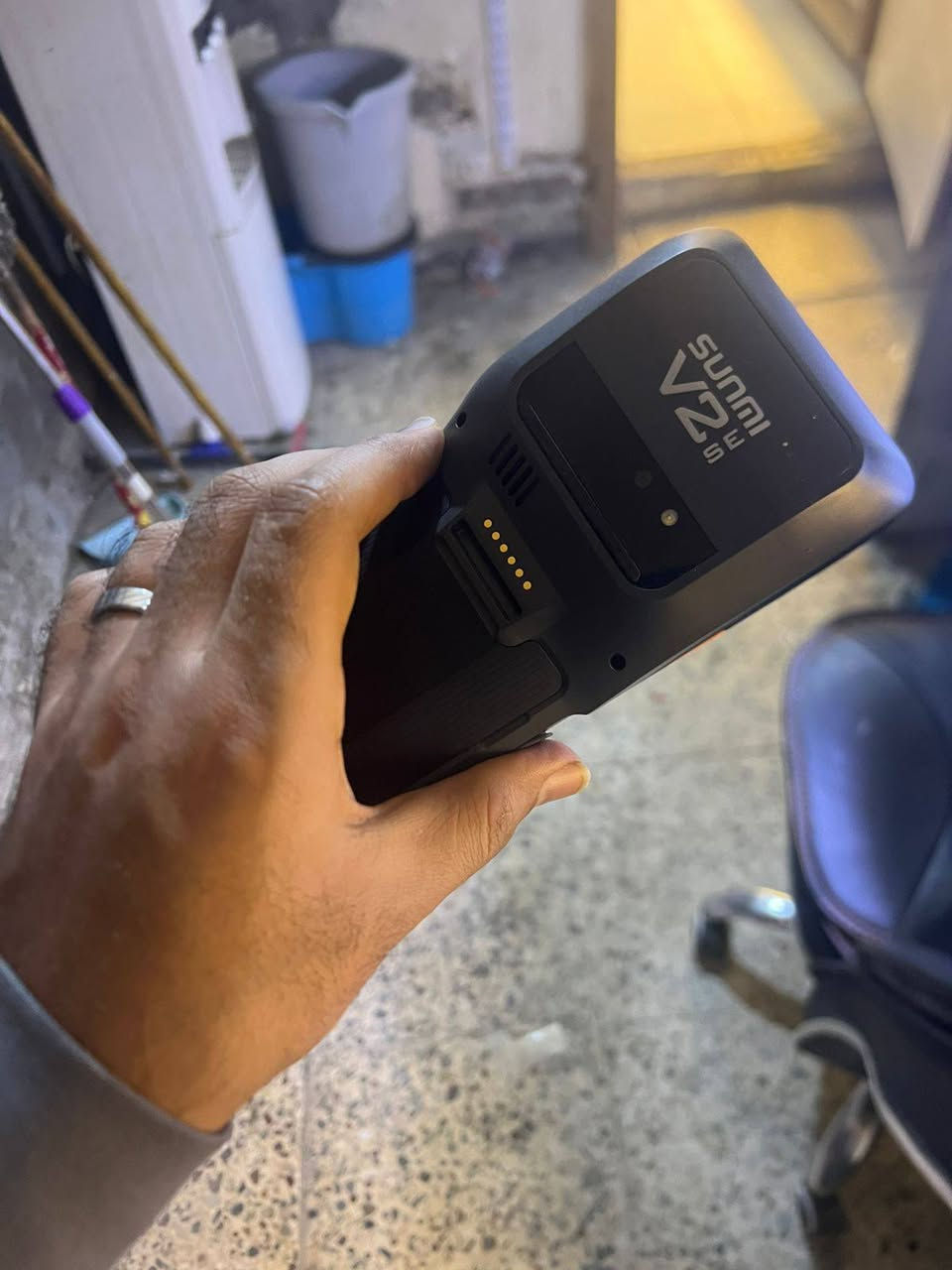 جهاز  طبع رصيد كافة الخدمات
نوع sunmi v2 se الحديث
استخدام شهرين فقط ( اسواق) مع كارتونة و3 بكرات ورق
السعر 150 الف
مكاني الامين الثانية *********** واتساب او ماسنجر

