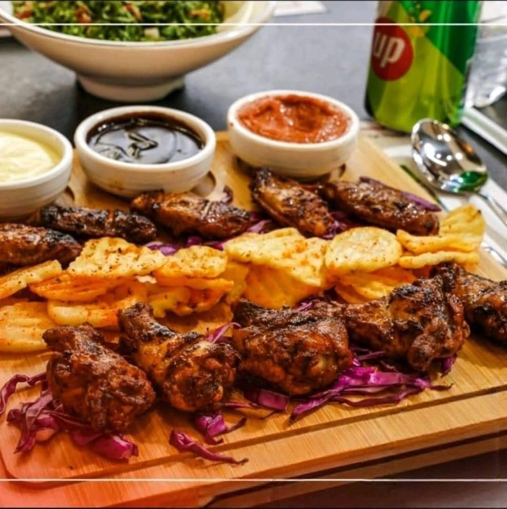 من رخصت صاحب الكروب
سلام عليكم 

محتاج فرصه عمل داخل فلوجه اذا بمطعم يكون افضل

اني خلفه شوي دجاج اجنحه عصى طبل تحميص وجبات صاج بركر كبه شوي هواي اصناف اعرف كل هاي اصناف شوي + تحميص ع فحم

متفرغ حاليا التزام بعمل ومواعيد

سكن فلوجه

تواصل خاص

التوفيق للجميع أن شاء الله 

هاتف *********** متوفر واتساب

