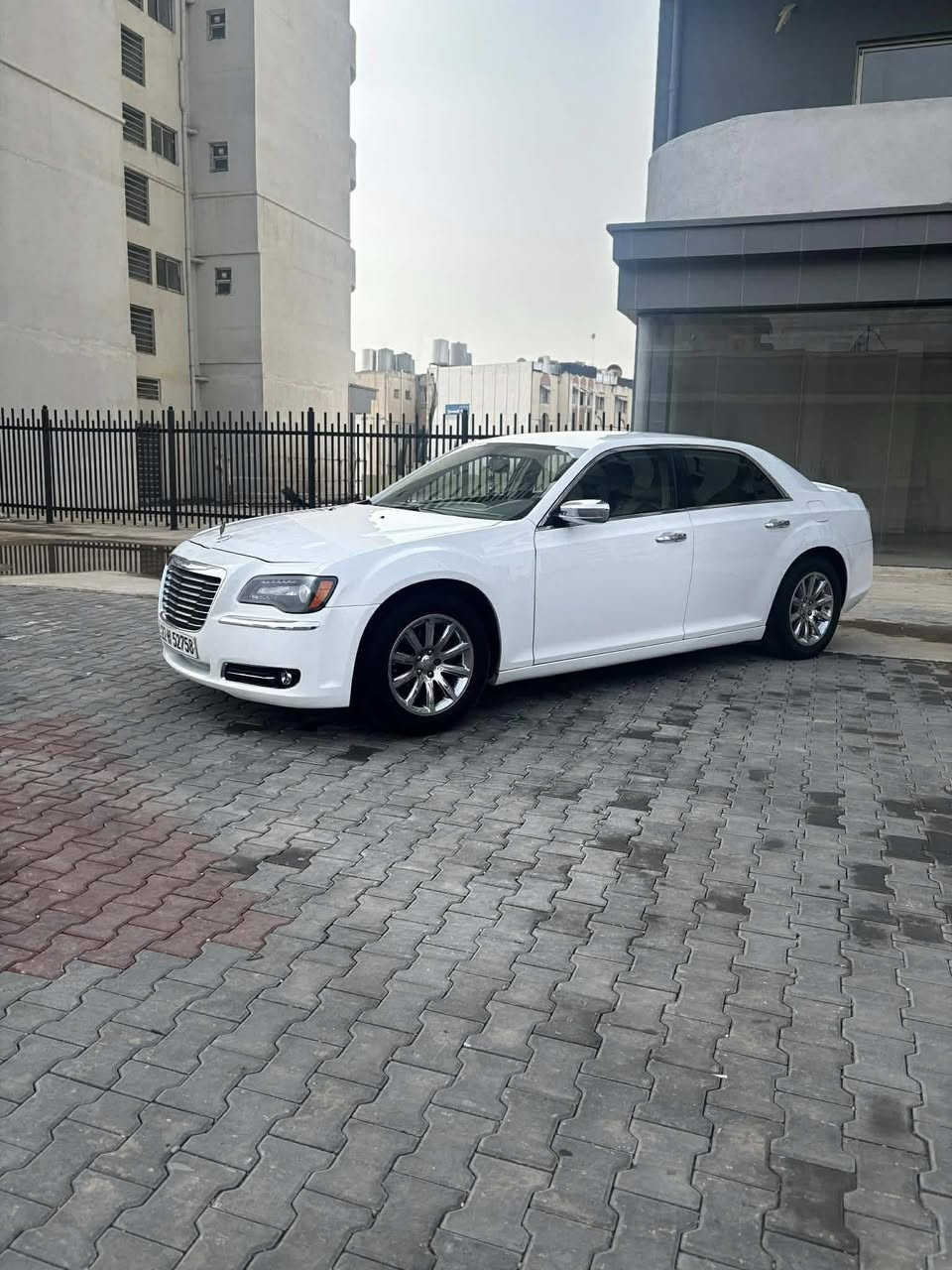 سلام عليكم اوباما 2012 بدون صبغ سيارة 5 مواصفات مكفولة من صبغ باب سايق مبدل بلادي فقط كير محرك بشرط مامفتوح 
رقم صاحب السيارة ***********
