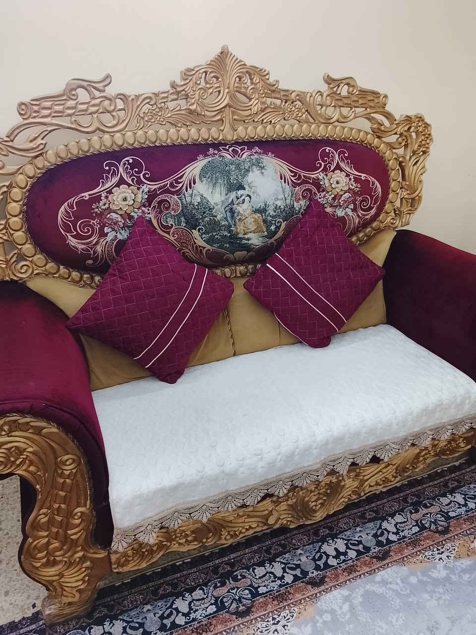 السلام عليكم غرفه نوم سعرها 350وبيها مجال والتخم 300ويه الطبلات وبيه  مجال طباخ 75/   ***********
