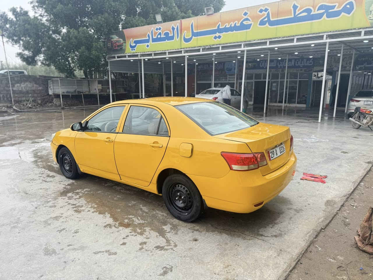 السلام عليكم 
بي ولي دي G3 للبيع 2013رقم واسط دولي سنويه لل 2030 هزه جديده تحويل مباشر
السياره محرك جديد حداده جاهزه كشنات جلد فتحه حساسات تبريد تدفأه تخم تاير جاهزه نقصها بس الكير يصفن مرات
مكاني الكوت مركز المدينه السعر 38وبيها مجال ‭٠٧٨٨ ٤٦٦ ٦٠٧٦
