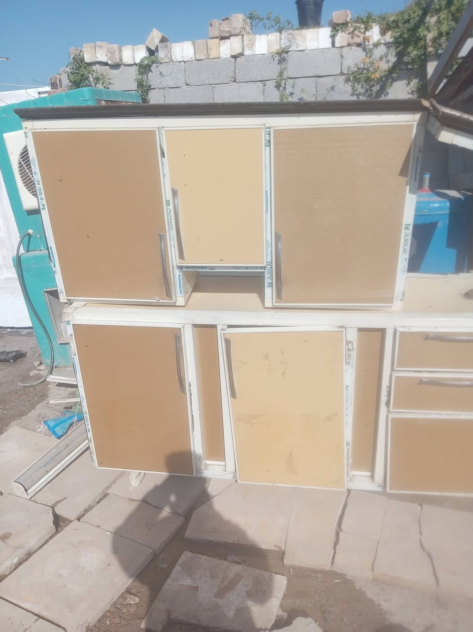 متاح كاونتر ثلاث قطع شرايبي***********
