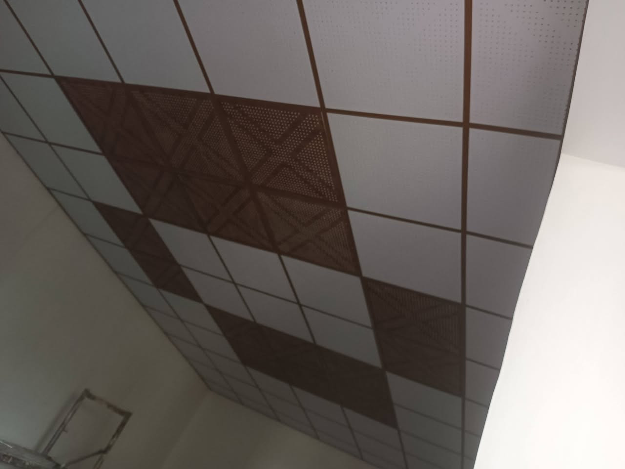 الهم صلي على محمد وآل محمد 🌺
دكورات سقوف ثانويه انوع ديكورات 
بديل رخام بديل خشب ورق جدران
بلازمات جداري جميع محفظات
رقم ستفسار
(***********)
وبل خدمه هلا ولف هلا
