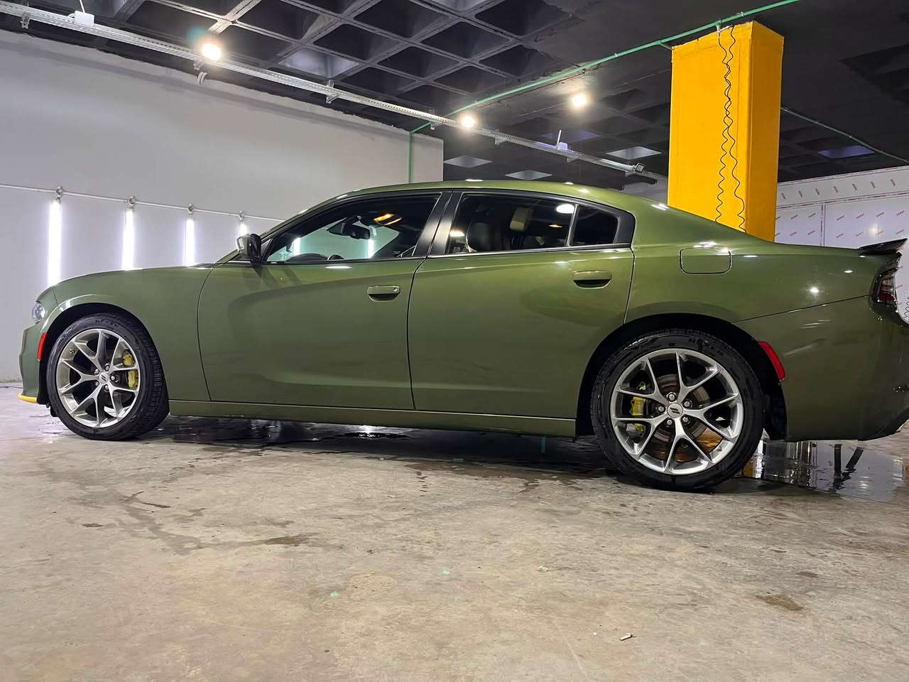 سلام عليكم
CHARGER 
المحرك :3.6L V6
الون:  ZYTUNY
موديل: 2022
ماشيه: 58الف
الموصفات 
رادر جانبي
شاشه جبير 
دمام خلفي
دركه تدفئه
دركه كهربائي
مثبت سرعه
تحديد مسار
نضام اسبورت
بصمه ابواب
ويل قياس 20
لايت زنون بلاد
تشغيل عن بعد
حساس خلفي 
كشنات جلد                             
كشنات خزن
كشنات كهربائي
كشنات تدفئة تبريد 
كشنات خلفي تدفئه
شفتات بالستيرن
كاميرا خلفية دوار
هيتر  جانبي بالمري 
ضرره فقط بونيد
بونيد اصلي موجود
بونيد دعاميه امحدث
سياره بدون قطره صبغ 
ضرره بدون قطره دواخل 
ايرباك دركه دشبول راجع       
صورضررسونار بل منشور 
السعر255 مجال قليل

اربيل رقم هزه سنويه جديد
للاستفسار***********
