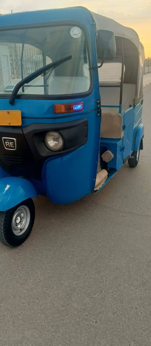 تكاتك للبيع وراق موديل ٢١تواصل عله الرقم ***********
