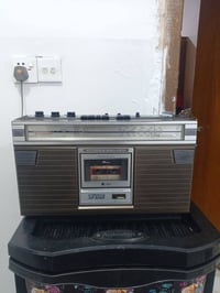 اخوان عندي هذا الجهاز شارب ياباني اصلي مختوم ختم ياباني شغال بالكامل ر...