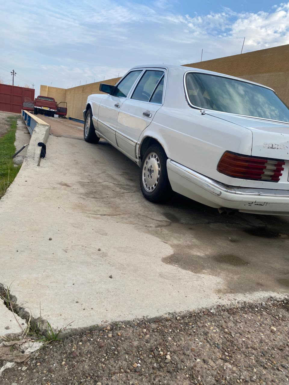 سلام عليكم مارسدس جامبو موديل ٩٠سياره حلوه خير من الله مكينه عنكبوت شاده جديد حداديه خير من الله قواعد دبلا سليمات رقم أنبار دولي السعر ٥٥مال بيع وذا اكو مراوس ترهم حسب القناعه لتواصل ***********خاص مفتوح واتساب .
