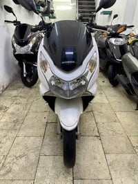 هوندا PCX • أبيض • تقسيط الرافدين