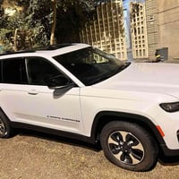 جراند شيروكي • ٢٠٢٥ • بدون ايرباك