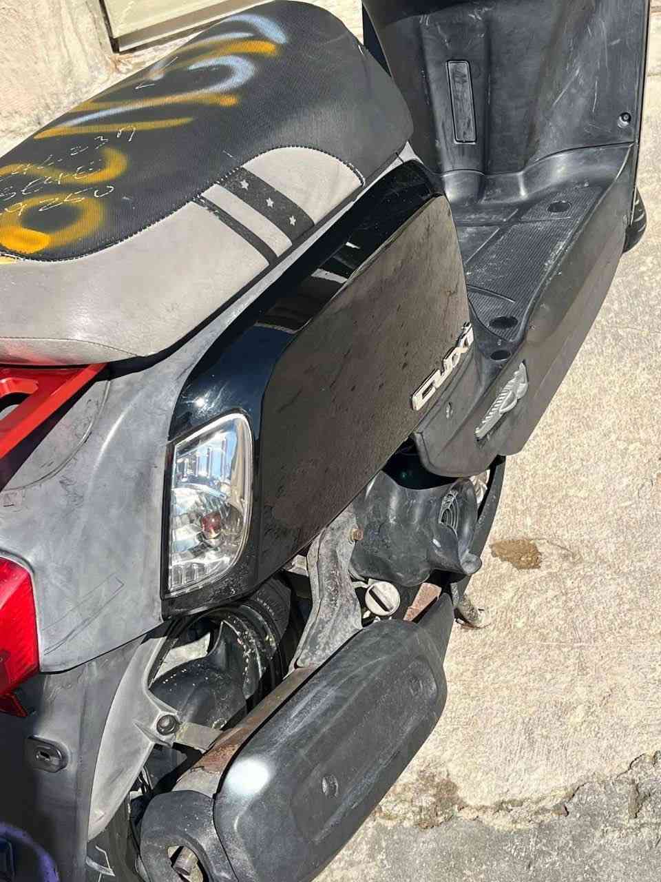 سلام عليكم دراجه بوليس موديل 2010نوزل انضف من بلصوره مكينه مامفتوحه الاستفسار على رقم
‭0775 157 5537‬ مكانها بابل الحصوه
