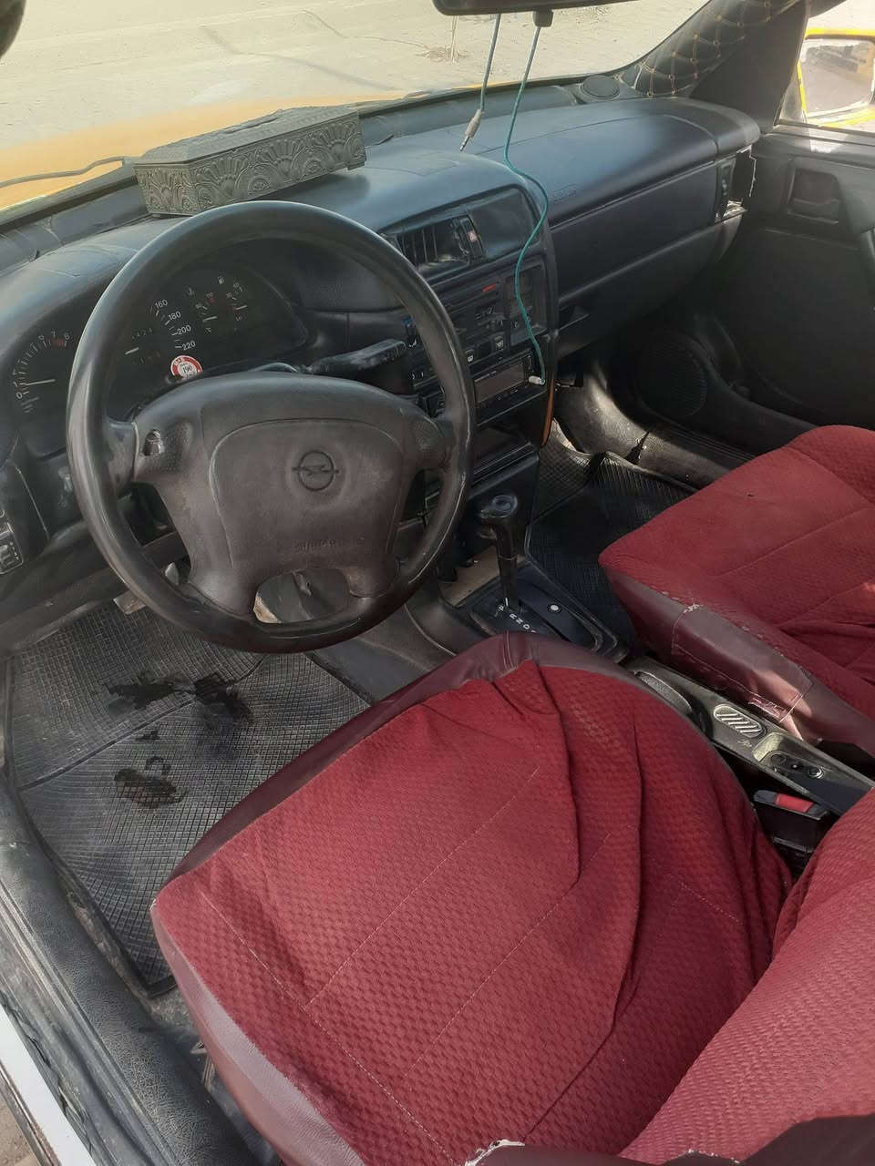 فكترا حجم 20 موديل 95 گير ومحرك شرط التفاصيل الإتصال على الرقم ***********
***********
