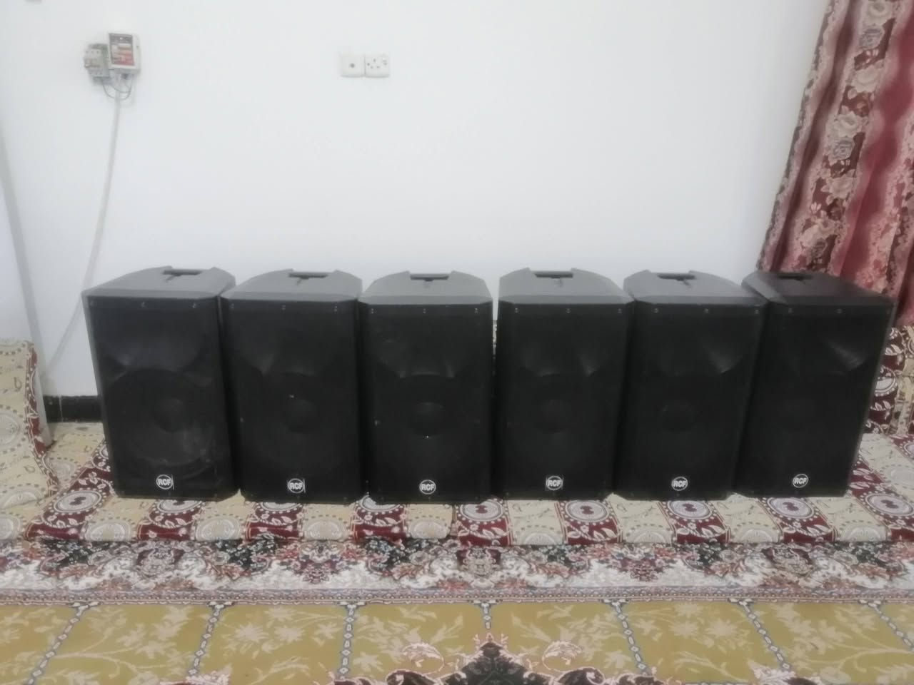 سستم صوت كامل كوبي درجه أوله
جهاز داينكورد الف جيل الثالث مكفول لا يفصل ولا يخمد
٦ سماعات ارسي اف ٩١٥ كوبي  درجه أوله ونقاوه ودفع
بور ياماه ابو ٧٠٠٠ مايفصل ولا يخمد
سستم َايرات كامل وياهن
***********
موجود واتساب وفيس
مكاني #_السماوه
