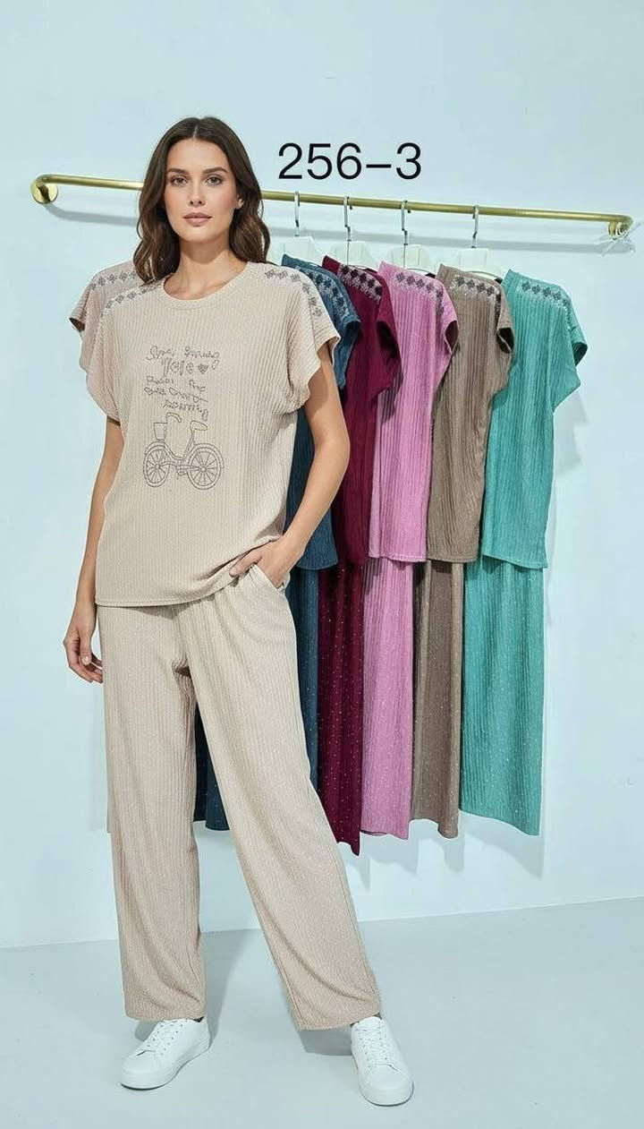 أجمل الموديلات، عرض لمدة أسبوع🎉🎉
جملة فقط 🎊
متوفر جميع القياسات والالوان📏
السعر 65 الف💰
متوفر توصيل جميع المحافظات 🚕


**إذا كنت صاحب هذا الإعلان وتريد حذفه لأي سبب، رجاءا أرسل رسالة إلى الدعم الفني**