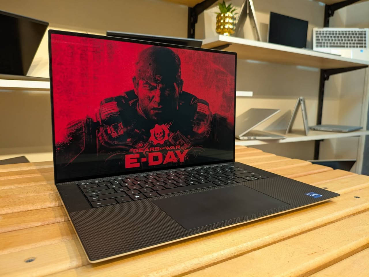 فئة الxps هي أفضل فئة تجمع بين الديزاين الشيك الخفيف جدا مع البروسيسور القوي مع الكارت الچيفورس 
🚨
💻⚙️ Dell XPS 15 9510 | أيقونة Dell الـ Premium
⚙️ المواصفات:
💻 Processor: Intel Core i9-11900H – Gen 11
⚙️ RAM: 16GB DDR4
🚀 Storage: 512GB SSD NVMe
🎮 Graphics: NVIDIA GeForce RTX 3050 Ti – 4GB GDDR6
🖥️ Display: 15.6" 4K UHD+ – 3456×2160
⌨️ Keyboard: Backlit Keyboard
🔊 Audio: Waves NX 3D Audio
📡 Connectivity: Wi-Fi 6 + Bluetooth 5.1
💿 OS: Windows 11
⚖️ Weight: 2 Kg
🔥 ليه الجهاز ده مميز؟
✔ سلسلة XPS تعتبر أعلى فئة من Dell في التصميم والخامات
✔ شاشة 4K بحواف InfinityEdge رفيعة جدًا وتجربة مشاهدة مبهرة
✔ معالج i9 مع RTX 3050 Ti مناسب للمونتاج، الجرافيك، البرمجة، وصناعة المحتوى
✔ جسم معدن Premium بتصميم Ultra Slim وشكل يخطف العين
✔ سماعات Waves NX 3D تقدم تجربة صوت احترافية
✔ مناسب للمهندسين، المصممين، وصناع المحتوى وكل اللي بيدور على جهاز يجمع الفخامة مع الأداء
📍 تفاصيل الشراء:
🚚 شحن لجميع المحافظات
🛡️ ضمان 6 شهور: أول شهر استبدال ضد أي عيوب صناعة + 5 شهور دعم فني مجاني للسوفت وير والهارد وير
📞 للتواصل: 01017221284
#Dell #XPS15 #XPS9510 #RTX3050Ti #4K #PremiumLaptop #ContentCreator #Engineering #LaptopDeals #Dell


**إذا كنت صاحب هذا الإعلان وتريد حذفه لأي سبب، رجاءا أرسل رسالة إلى الدعم الفني**