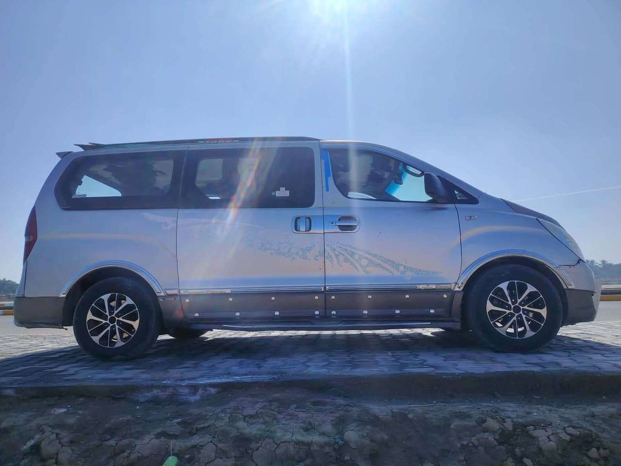 سلام عليكم 
للبيع ستاركس موديل 2008 مسكر گير سياره  بيهه صبغ شي قليل
سياره مرتبه كلش السعر 130 وبيهه مجال ***********
المكان بابل الشوملي
