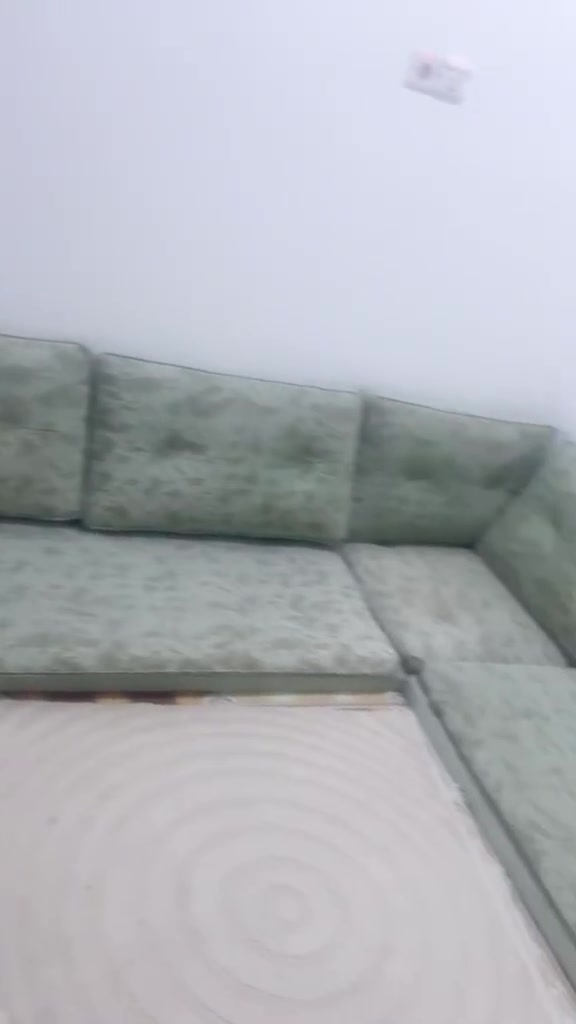 السلام عليكم عندي كعده نظيفه خمس امتار وتكيات ثنين و٨ مقاعد اريدها ١٥٠ بيها مجال


**إذا كنت صاحب هذا الإعلان وتريد حذفه لأي سبب، رجاءا أرسل رسالة إلى الدعم الفني**