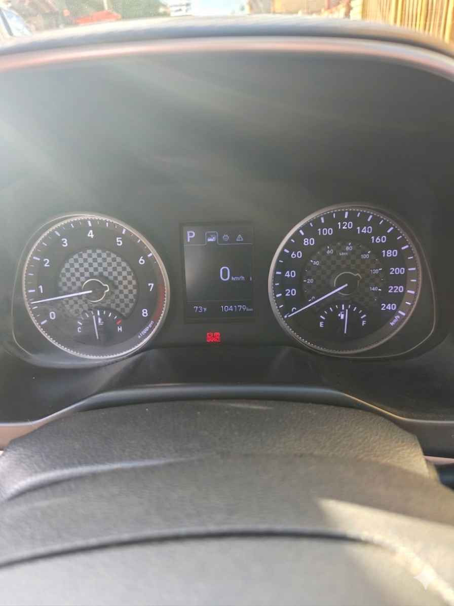 للبيع — هونداي النترا 2020  
بدون مراوس للبيع فقط نوع SEL
🔹 اللون: أسود  
🔹 رقم الألواح: أربيل  
🔹 وارد: أمريكي  
🔹 حادث: جانبي فقط (مرفق بالصور)  
🔹 لا يوجد حادث داخل العراق  
🔹كير AT المرغوب 
🔹ماشية 100 km 
🔹السيارة باسمي وتحويل مباشر  او تريد وكالة تجيك 
🔹المواصفات والنظافه واضحه بالصور  وعليه ادامه كامله 

💰 السعر: 125  ورقة 
📍 السيارة نظيفة واستخدام منزلي
الموقع شهداء البياع 

للاستفسار /  *********** بغداد, العراق
