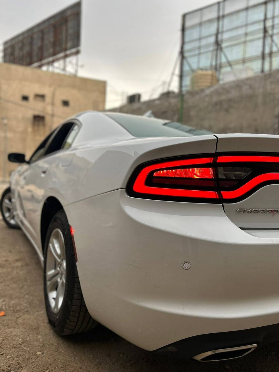 لبيع جارجر موديل 2023 اصل ماشيه 18 ميل حادث غرق الاستفسار رقم ***********
