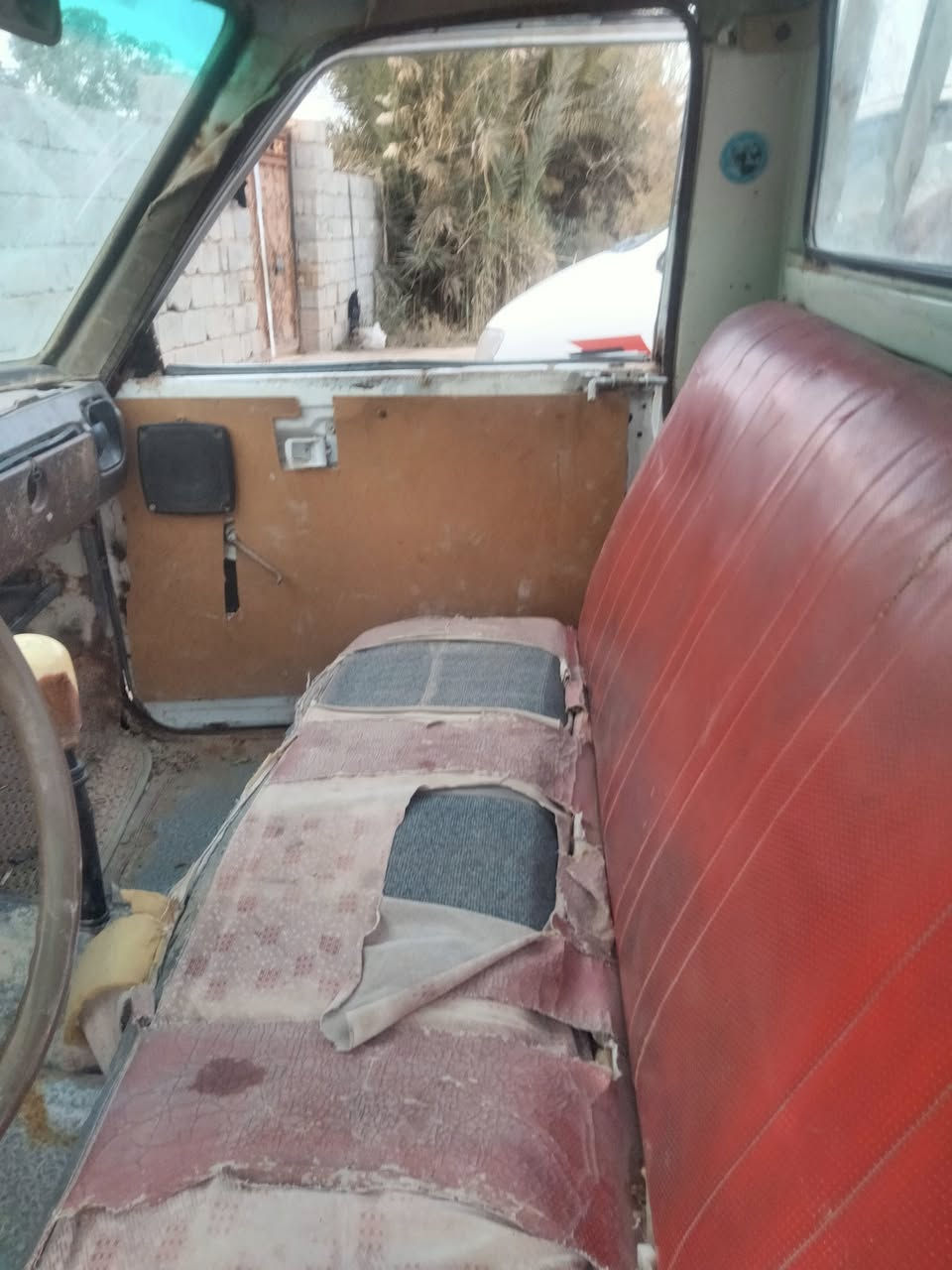 بيكم 82 اصولي مكينه ثري واي حاويه
رقم ديالى السعر 15 وبيه مجال 
الاستفسار الاتصال ع
رقم ***********
