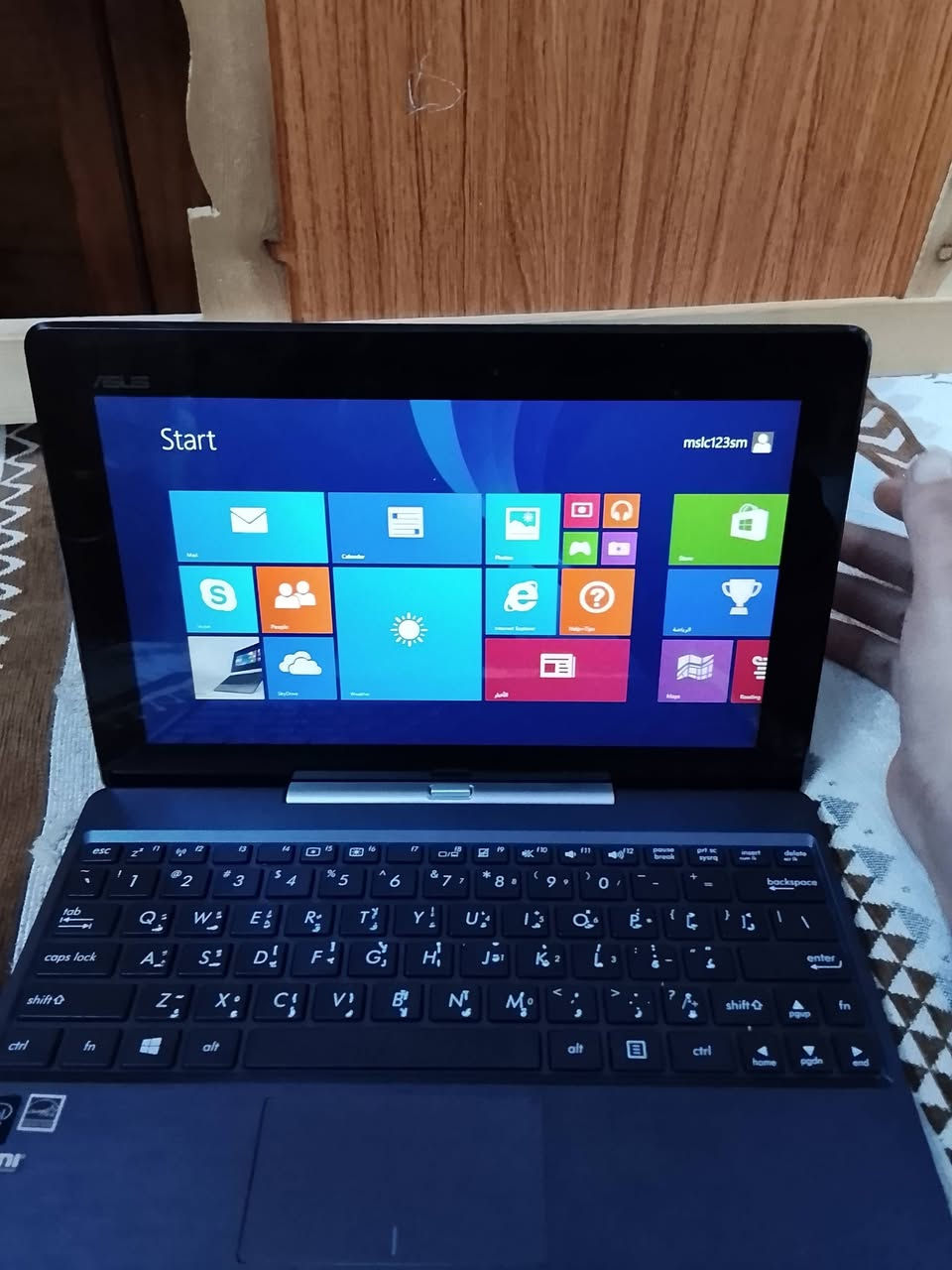 هيه ايباد وهيه حاسبه لمس كلشي مابيه مكفوله من تصليح ماعرف اسعارهم حط سعرك وبخدمتك***********
