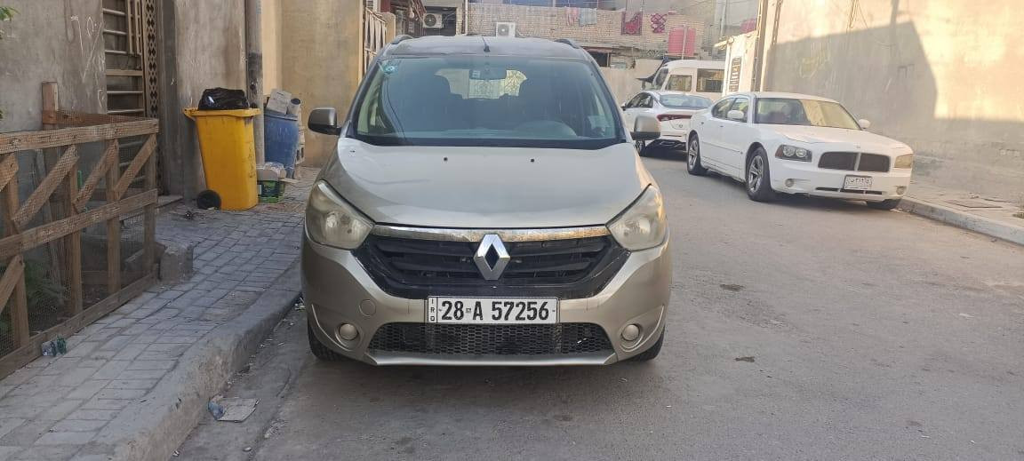 رينو لودجن سبعه راكب محوره كامري ابو الجف بسمي *********** السعر ٥٥ وبيها مجال
