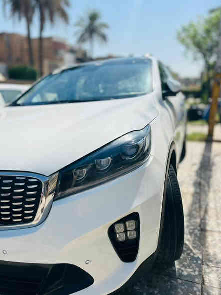 سورنتو موديل 2018

1 - السيارة بأسمي
2 - شكل2020  .
3 - ( خـليـجـي )  شركه دوليه  .
4 - مكفوله من  الصبغ بيها رصعات بارد  .
5 - رقم بغداد ارقام جديده  .
6 - هزه جديده 
7 - بصمه 
8 - بانوراما
9 - باب خلفي كهرباء
10 - نضام بريك ابي اس 
11 - لدات اماميه خلفيه
12 - لايت زنون
13 - كامره اصليه دواره 
14 - حساس امامي خلفي اصلي ..
15 - كشن كهرباء +جلد  لونين . 
16 -  3قطع تبريد .
17 - شاشه اصليه كار بلي .
18 - سبعه راكب .
19 - بصمه تشغيل وابواب  .
20 - 6 سلندر  م3500  مامفتوح بلادي .
21 - 8كير مامفتوح بلادي   . 
22 - ترحيب  .
23 - جنطه كهربائية ذكيه (الفتح عند الاقتراب)  .
24 - كاميره دوارة  .    
25 - مري شفط .
26-  اشاره بالمري .
27 - برادات بلاديه .
28 -شاشه كبيرة .
29 - اربع انظمه قياده  Sport  eco cimfort   smart  .
30 - كشافات ضباب رباعي .
31 - علامة بالدواسه .
32 - السياره جديده جدا جدا مكفوله من الصبغ .
33 - بيهة بارد بل جاملغ الامامي وبل صندوك .
34 -  باتري جديد  .
 35 -السياره ماشيه 90 الف .
36 - السونار موجود  ..
37 -مكان السيارة بغداد حي اور السعر 255 $
***********
