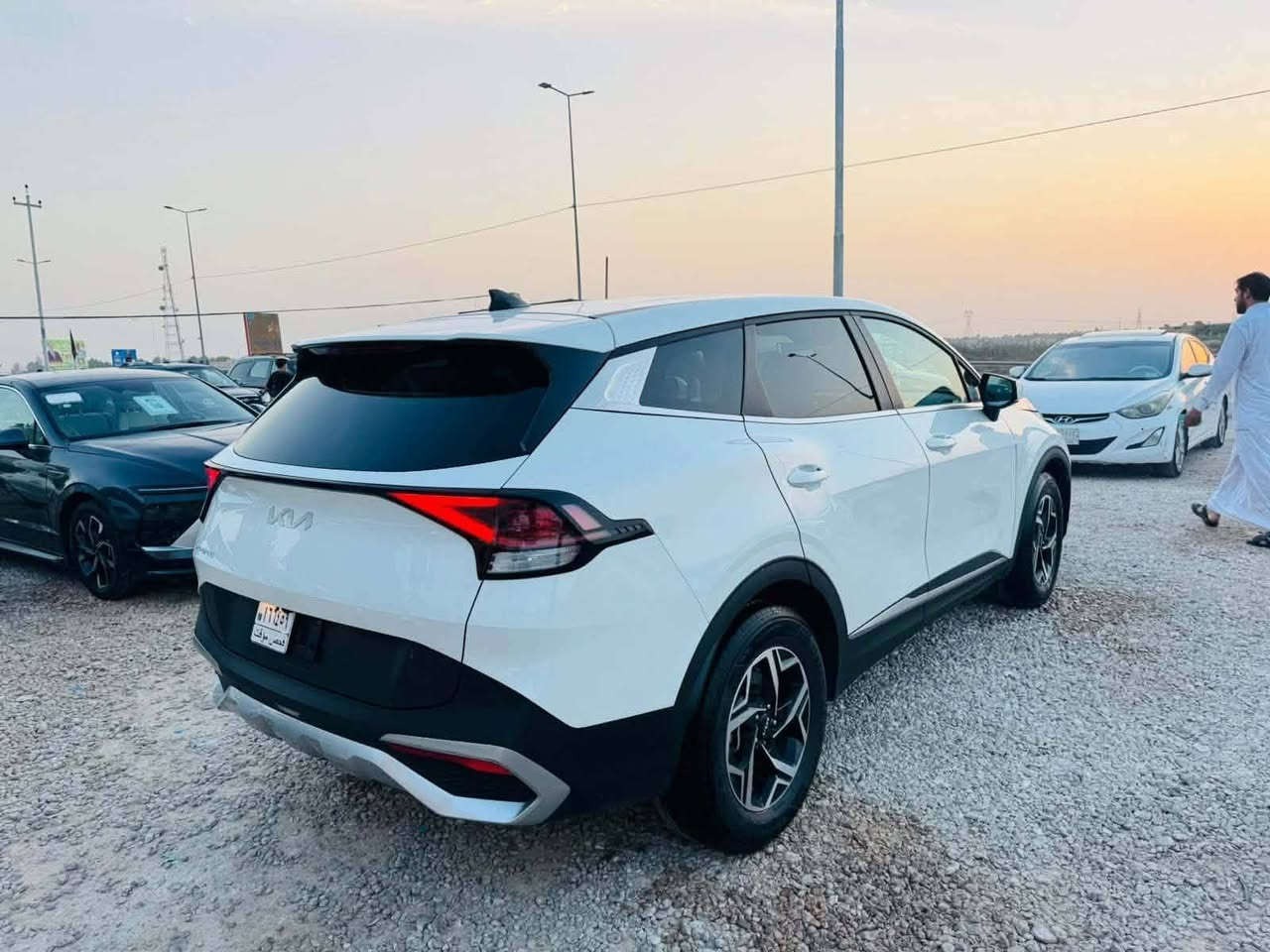 سلام عليكم دخول جديد كية سبورتج أمريكي  للبيع او ال مراوس موديل 24بدون رقم حادث سيارة تبديل جاملغ سيارة ماشية 40 الف  
كاميرا دوارة
اوتو هولد
اوتو ستوب
تحديد مسار
رادار امامي
اوامر صوتية
انظمة قيادة
مانع انزلاق
سايد بريك دكمة
نظام نزول المنحدرات
شاشة اعطال
حساس تايرات
مكينة ٢٥٠٠ دبل نوزل
كير AT ٨ نمر
السعر 
192بيها مجال بسيط  اي استفسار اتصال *********** مكان سماوه
