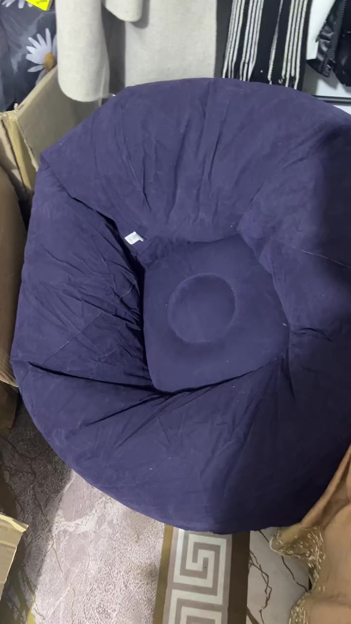 سلام عليكم غراض شلعه كامله للبيع الي يحب يدخل خاص 
***********
