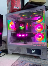 مذربورد:-msi X570  معالج:-R7 5800x كارت شاشة:- zotac 3070ti مرات تخربط...