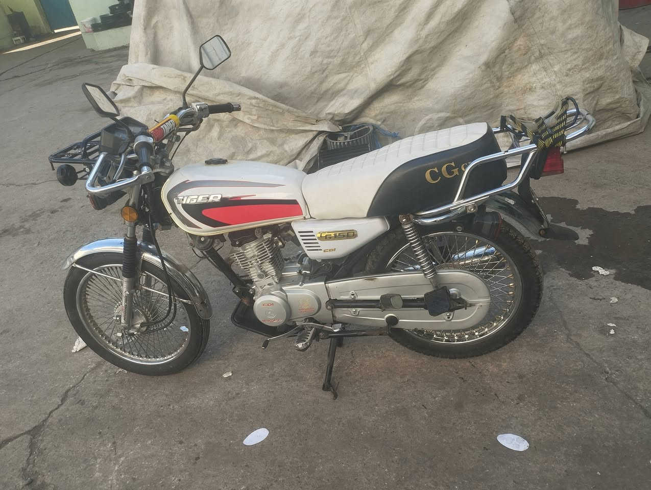 ماطور بارت للبيع مرقم سنوية بأسمي رقم نينوى السعر 1.700 بي مجال شي قليل
راسلني خاص .


**إذا كنت صاحب هذا الإعلان وتريد حذفه لأي سبب، رجاءا أرسل رسالة إلى الدعم الفني**