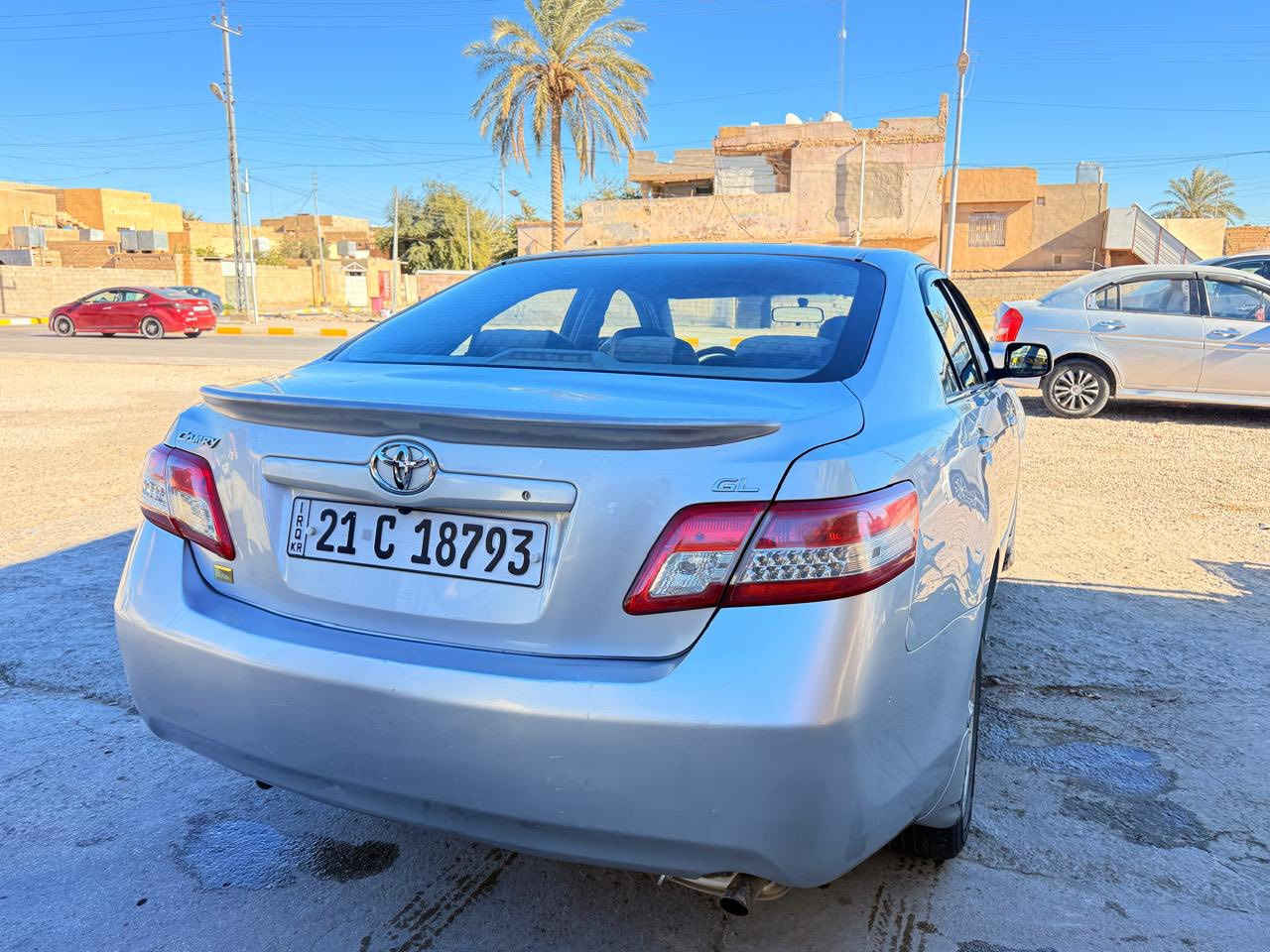 يالله سلام عليكم من رخصت الادمن حبيبي
محبوبة الجماهير كامري ٢٠١٠ شكل ال٢٠١١ خليجي 

السياره كفاله عامه من صبغ وضربه بيها بس بنيد مفتوح وراجع نفسه بدون ضربه وبدون صبغ 

السياره مكينه وكير خير من الله لا تنقيص ولا تبخير ولا صوت شرط 

مواصفات السياره سعوديه بدون فتحه 

حداديه (صدر السياره) شرط متذب علي ولا الف شرط من الشروط طوبه ماشالله حيل حلو صدرها 

كشر السياره حيل حلو مابي لا شخوط ولا جراد ولا بارد 

رقم السياره سليمانيه تحويل مباشر اذا تحب ثاني يوم احولك 

$$$سعر السياره ١١٠ ورقه وبيها مجال كلش قليل حك العمله وماكو بهيج سعر خلاص بس اريد ابيع$$$ 
تعال شوف السياره واني حاضر 

مكان السياره الانبار رمادي مركز المدينه 

للاستفسار اتصل فقط غير موجود عل انترنت 
***********
