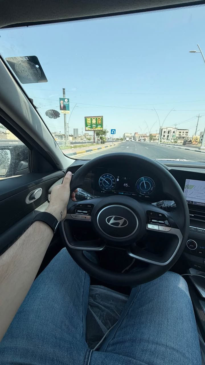 النترا 24 كفاله عامه ( داخله تقرير غرق ) قطره ماي ماداخلها
بصمه تشغيل عن بعد
لد نهاري توقف ذاتي 
رادارات 360 كاميرا خلفيه 
فول مواصفات عدا الفتحه كلش هواي مىاصفات بيها 
قياده ذاتيه ثلاث انظمه قياده 
هايبرد رقم بغداد حره باسمي تحويل مباشر 
ماشيه 27 ميل
سياره حيل جديده مال جناي 
*********** البصرة, العراق
