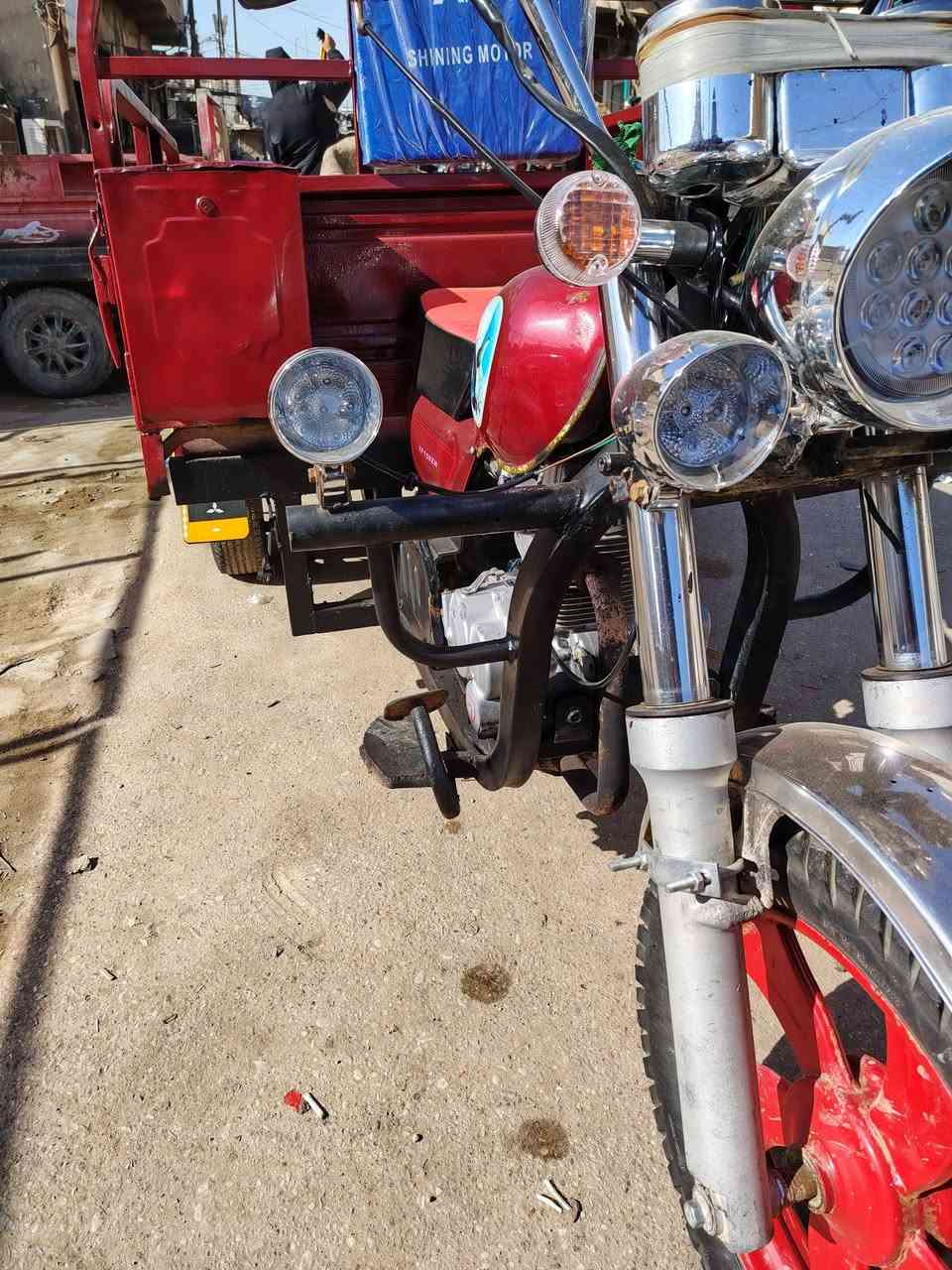 السلام عليكم ستوته صقر رقم ابيض ألماني مديل 2013 محرك بيها 22 تخم كهربائيات جدد تايرات جوبلس نكره سلف ربع معايزه الله شاهد مكانه ديوانيه وهذا رقمي ***********
