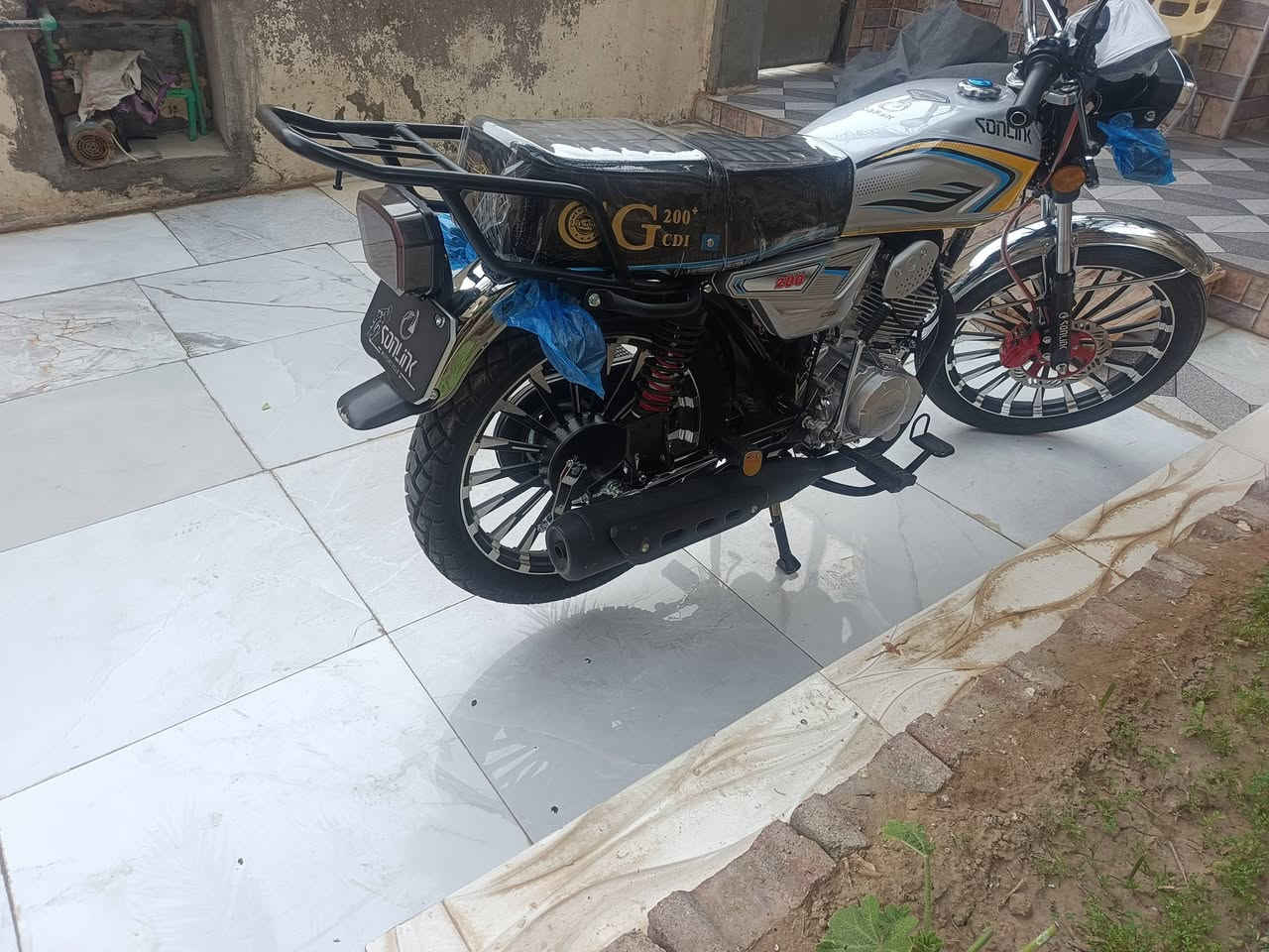 بسم الله ماطور صار له خمس ايام ما اخذته من الجمعيه اقساط للبيع سعره مليون و200 المكانيالرمادي التاميم للاتصال.   ***********
